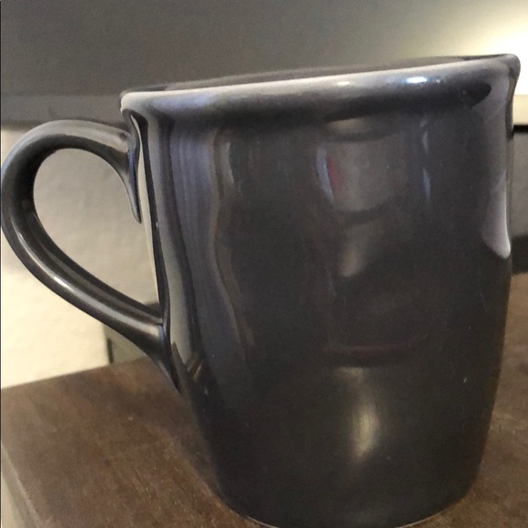Set of two Crate&Barrel charcoal gray coffee mugs - Picture 6 of 6